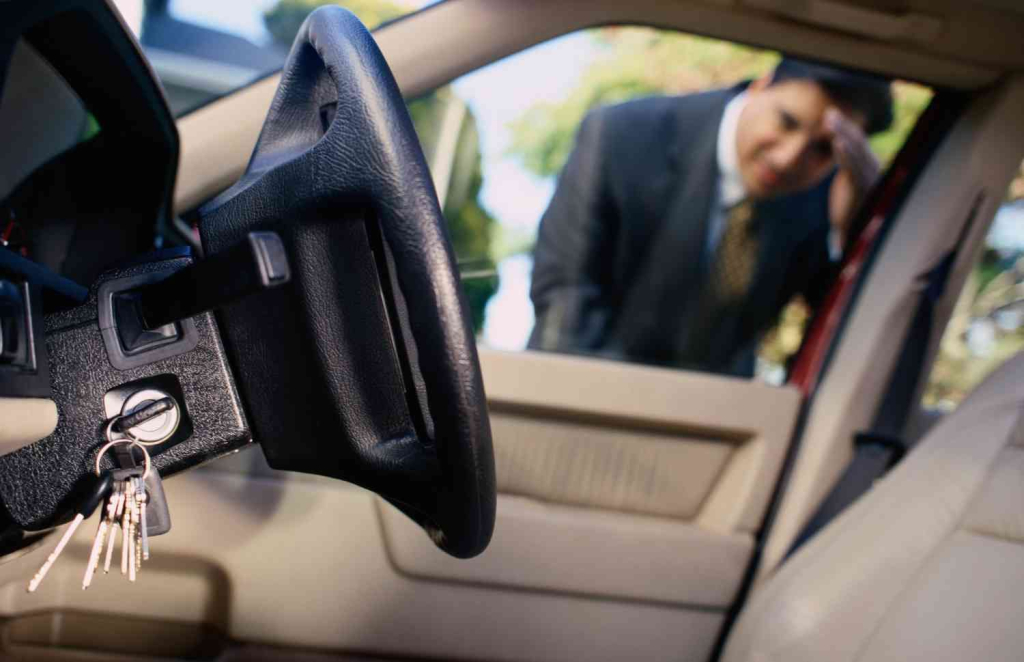 забыл ключи в авто